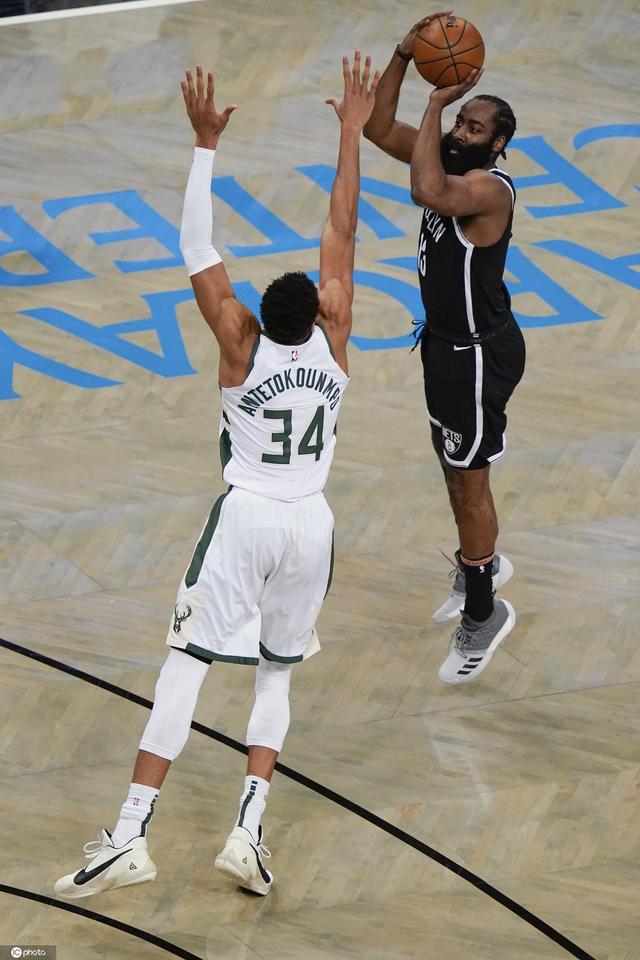 开云体育-雄鹿胜篮网，保持东部榜首的简单介绍