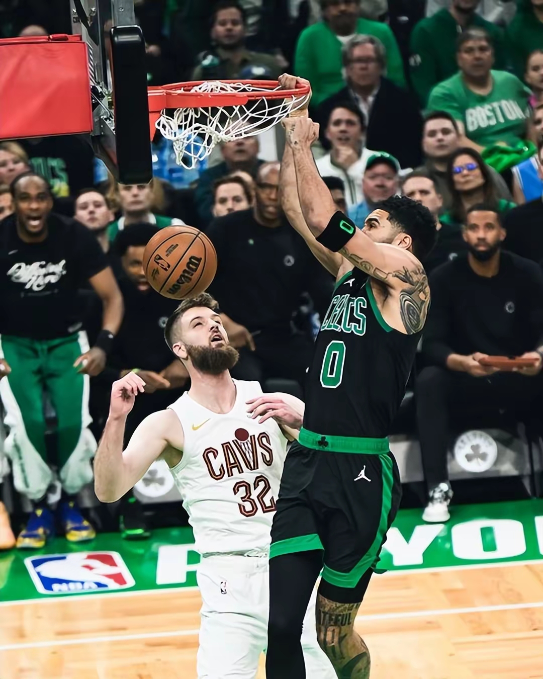 开云体育app-爆冷!S赛强队意外出局震惊全场