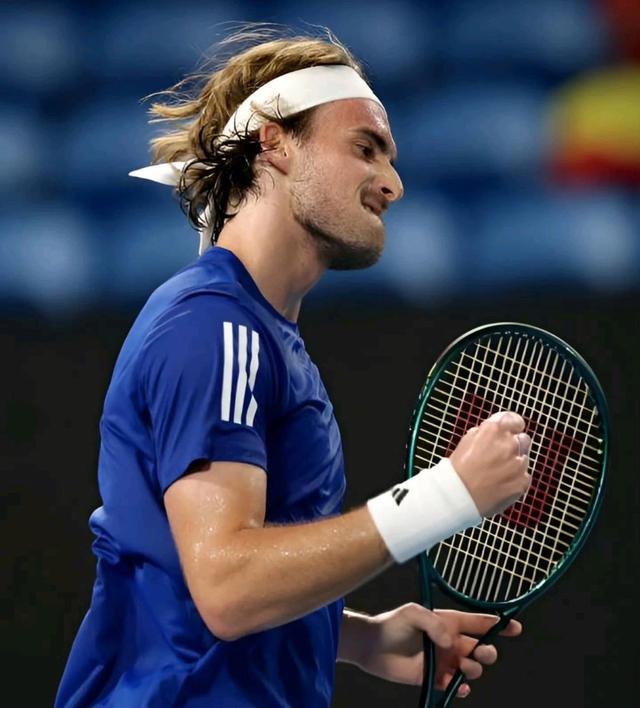 开云体育平台APP-年终总决赛碾压美网，西西帕斯状态火热