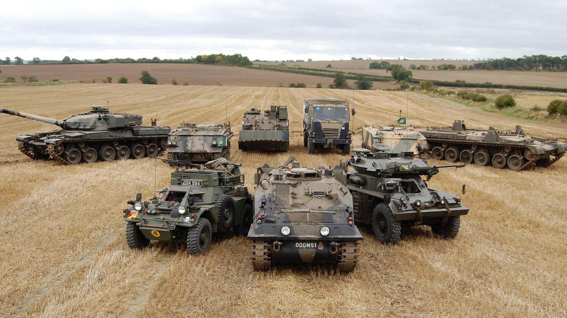 霍勒迪狂轰41分打爆魔术防线，上海队主场大胜