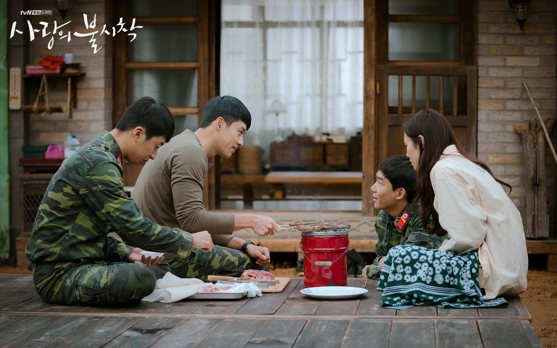 开云体育入口-足球双星夜,里昂提前终结苏格兰悬念,维尼修斯关键进球定乾坤