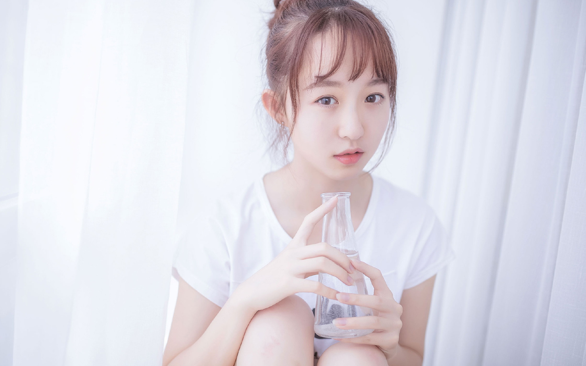 F1新赛季揭幕战点燃速度激情，阿尔及利亚足球狂胜南非闪耀非洲